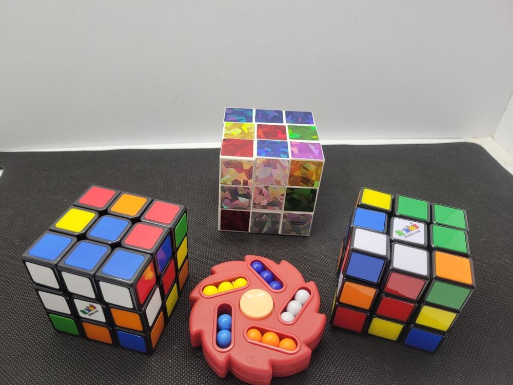 Lot of 4 Puzzle Fidget Cubes Rubik’s Style Twist Brain Teaser Toys Bundle